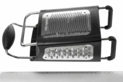Microplane 4 Lados Rallador Box Grater Negro -Victorinox Tienda de ventas KT3045 06 microplane 4 zijdige rasp kt3045 d6
